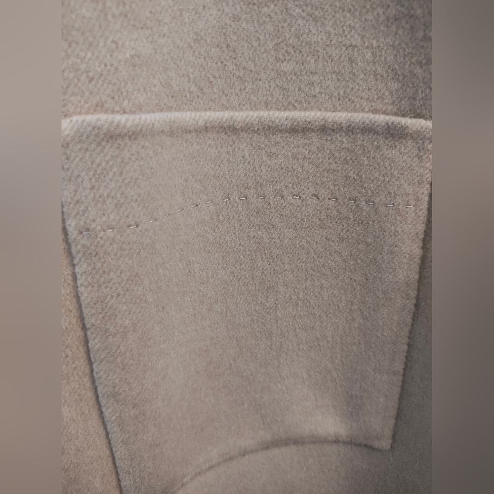 Women's Cream Jacket - Picture 2 of 6
